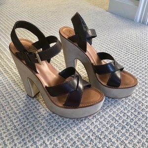 Jessica Simpson platform sandals